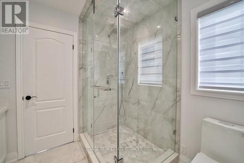 1251 Laurier Avenue, Milton (Clarke), ON - Indoor Photo Showing Bathroom