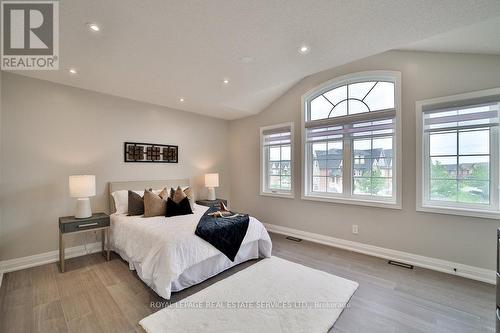 1251 Laurier Avenue, Milton (Clarke), ON - Indoor Photo Showing Bedroom