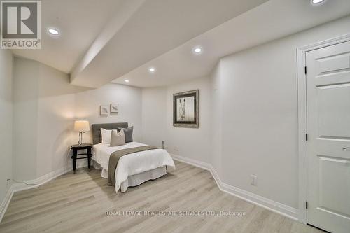 1251 Laurier Avenue, Milton (Clarke), ON - Indoor Photo Showing Bedroom