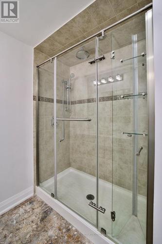 1251 Laurier Avenue, Milton (Clarke), ON - Indoor Photo Showing Bathroom