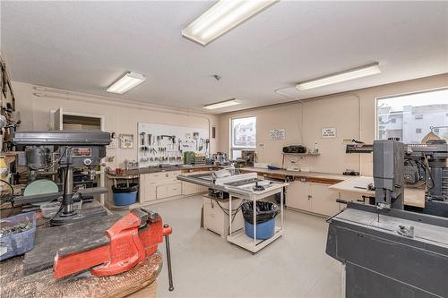 2055 Upper Middle Road|Unit #1008, Burlington, ON - Indoor Photo Showing Kitchen With Double Sink