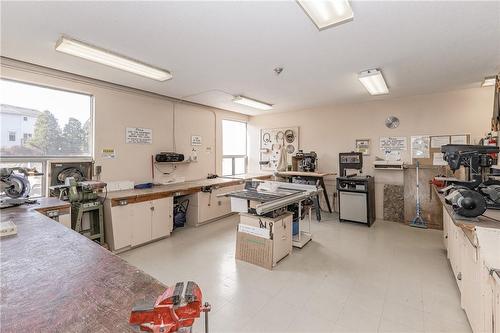 2055 Upper Middle Road|Unit #1008, Burlington, ON - Indoor Photo Showing Kitchen