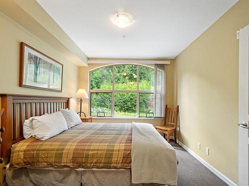 108-1280 Alpine Rd, Courtenay, BC - Indoor Photo Showing Bedroom