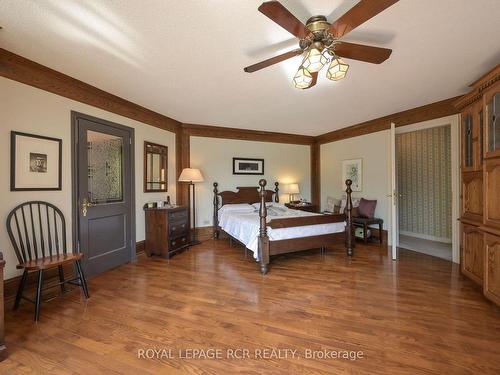 307466 Hockley Rd, Mono, ON - Indoor Photo Showing Bedroom