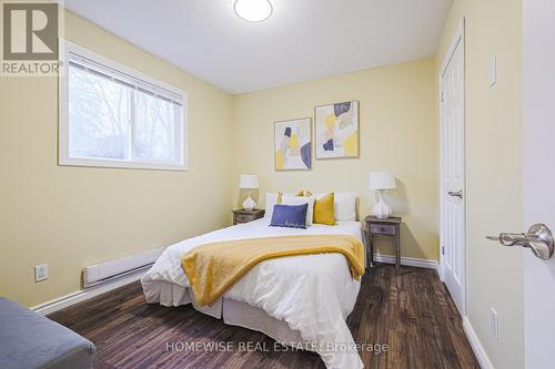 128 Moores Beach Road, Georgina (Virginia), ON - Indoor Photo Showing Bedroom