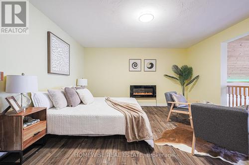 128 Moores Beach Road, Georgina (Virginia), ON - Indoor Photo Showing Bedroom