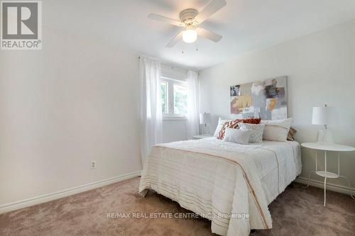 390 Satok Crescent, Milton (Timberlea), ON - Indoor Photo Showing Bedroom