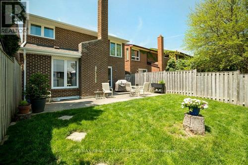 390 Satok Crescent, Milton (Timberlea), ON - Outdoor