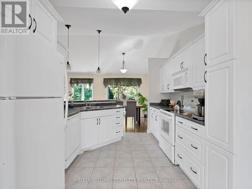 36 Sea Breeze Drive, Norfolk (Port Dover), ON - Indoor Photo Showing Kitchen