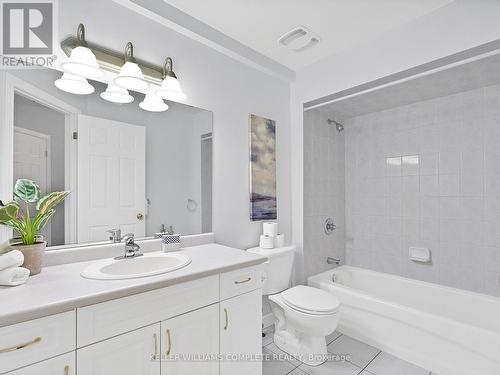 36 Sea Breeze Drive, Norfolk (Port Dover), ON - Indoor Photo Showing Bathroom