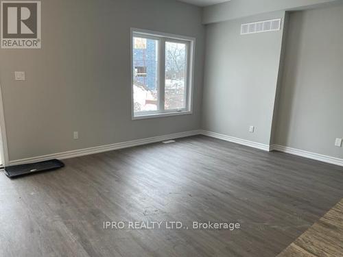 # 19 - 43 Perenack Avenue W, Welland, ON - Indoor Photo Showing Other Room