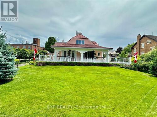 85 10Th Street, Hanover, ON - Outdoor With Deck Patio Veranda