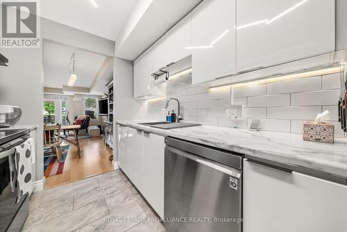 3 - 1 Mortimer Street, Prince Edward County (Picton), ON - Indoor Photo Showing Kitchen With Upgraded Kitchen