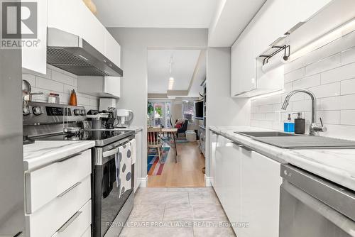 3 - 1 Mortimer Street, Prince Edward County (Picton), ON - Indoor Photo Showing Kitchen With Upgraded Kitchen