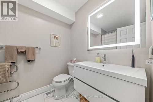 3 - 1 Mortimer Street, Prince Edward County (Picton), ON - Indoor Photo Showing Bathroom