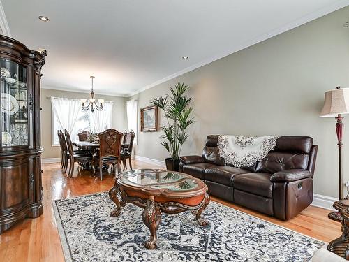 Salon - 7655 Rue Liege, Brossard, QC - Indoor Photo Showing Living Room