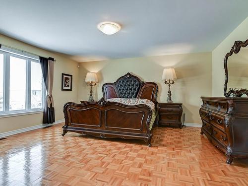 Chambre Ã  coucher principale - 7655 Rue Liege, Brossard, QC - Indoor Photo Showing Bedroom