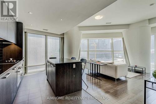 602 - 8 The Esplanade Street, Toronto, ON - Indoor Photo Showing Kitchen