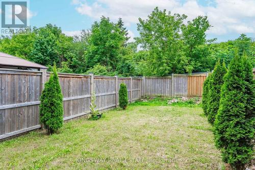 40 Crafter Crescent S, Hamilton (Stoney Creek Mountain), ON - Outdoor With Backyard