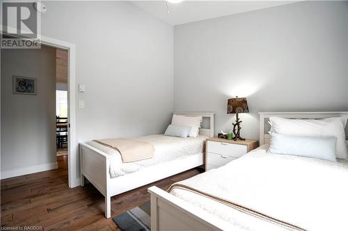 422 Dorcas Bay Road, Tobermory, ON - Indoor Photo Showing Bedroom