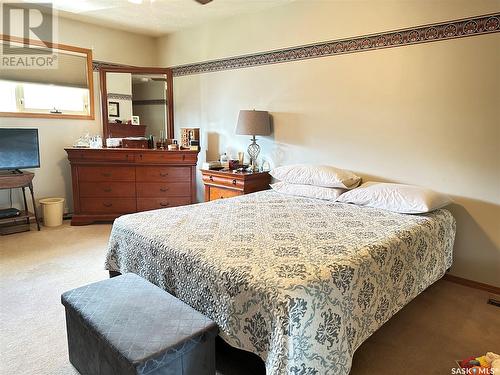 669 Dieppe Drive, Weyburn, SK - Indoor Photo Showing Bedroom