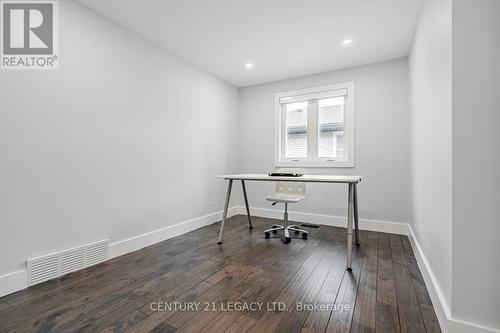 22 Shortland Crescent, Toronto, ON - Indoor Photo Showing Office
