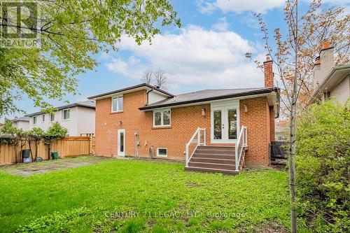 22 Shortland Crescent, Toronto (Willowridge-Martingrove-Richview), ON - Outdoor