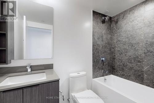 1106 - 82 Dalhousie Street, Toronto, ON - Indoor Photo Showing Bathroom