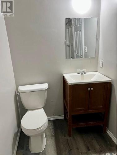 1351 Retallack Street, Regina, SK - Indoor Photo Showing Bathroom