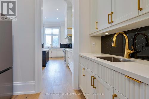 41 Edgar Front Part Avenue, Richmond Hill (South Richvale), ON - Indoor Photo Showing Kitchen