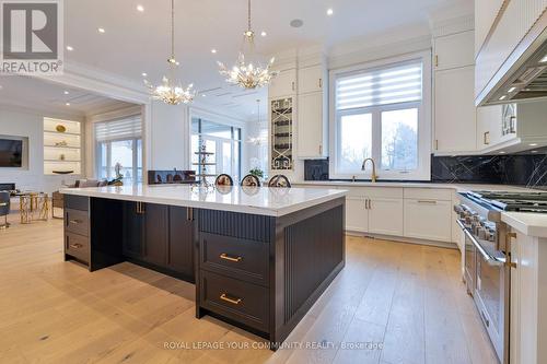 41 Edgar Front Part Avenue, Richmond Hill (South Richvale), ON - Indoor Photo Showing Kitchen With Upgraded Kitchen