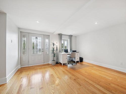 Living room - 24 Rue Wales, Saint-André-D'Argenteuil, QC - Indoor Photo Showing Other Room