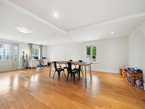 Living room - 24 Rue Wales, Saint-André-D'Argenteuil, QC - Indoor Photo Showing Dining Room