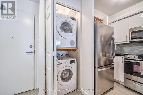 203 - 801 King Street W, Toronto, ON - Indoor Photo Showing Laundry Room