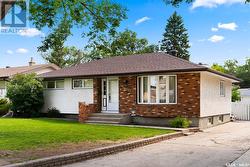 4725 Castle ROAD  Regina, SK S4S 4W9