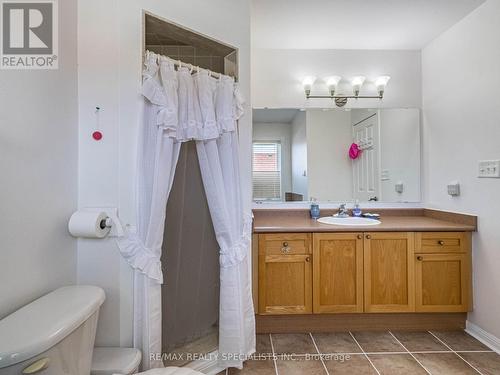 13 Teston Street, Brampton, ON - Indoor Photo Showing Bathroom