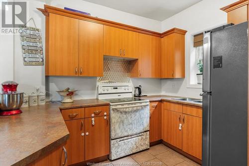 1500 Church Street, Windsor, ON - Indoor Photo Showing Kitchen