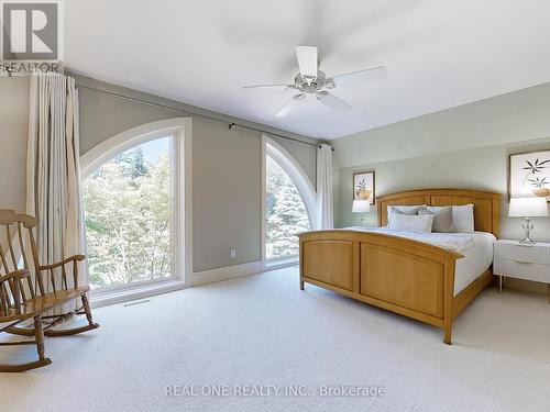 2222 Bennington Gate, Oakville, ON - Indoor Photo Showing Bedroom