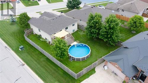 305 Garfield Avenue, Petrolia, ON - Outdoor With Above Ground Pool With View