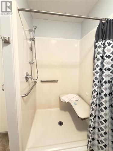 8 Taylor'S Avenue, Port Saunders, NL - Indoor Photo Showing Bathroom