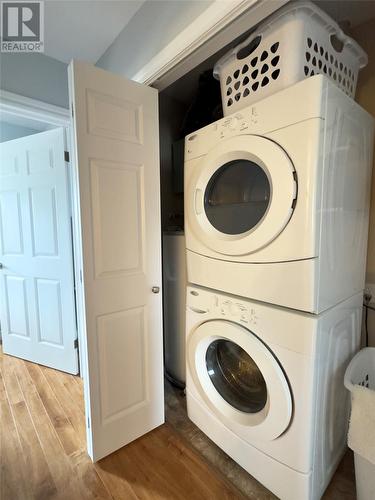 8 Taylor'S Avenue, Port Saunders, NL - Indoor Photo Showing Laundry Room