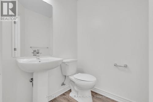 67 - 575 Woodward Avenue, Hamilton, ON - Indoor Photo Showing Bathroom