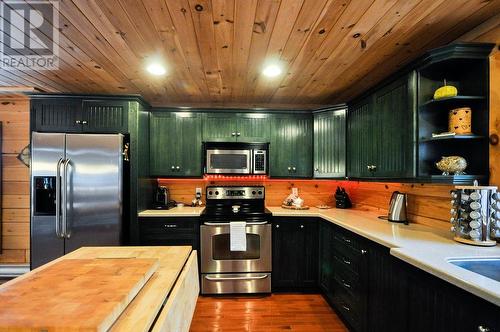 71-77 Lake'S Road, Dunville, NL - Indoor Photo Showing Kitchen