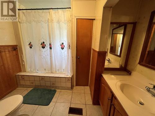 129-137 Southside Road, Bay Bulls, NL - Indoor Photo Showing Bathroom