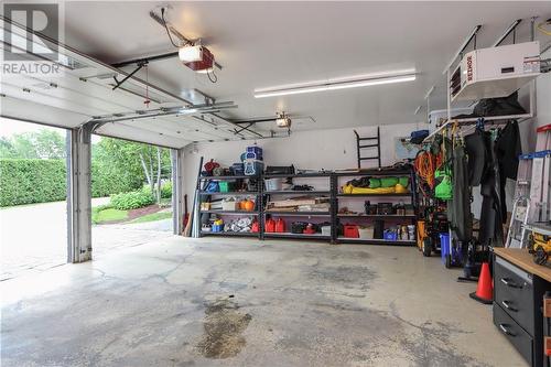 439 Kirkwood Drive, Sudbury, ON - Indoor Photo Showing Garage