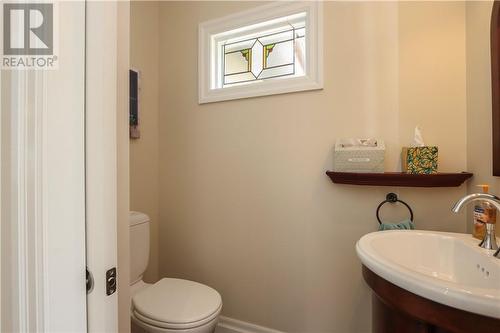 439 Kirkwood Drive, Sudbury, ON - Indoor Photo Showing Bathroom