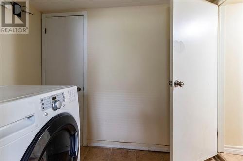 58 Cedar, Moncton, NB - Indoor Photo Showing Laundry Room