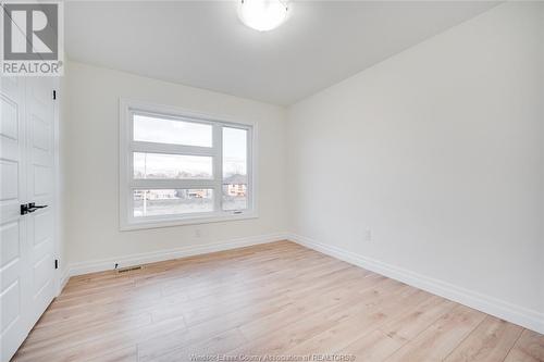 2469 Partington Avenue, Windsor, ON - Indoor Photo Showing Other Room