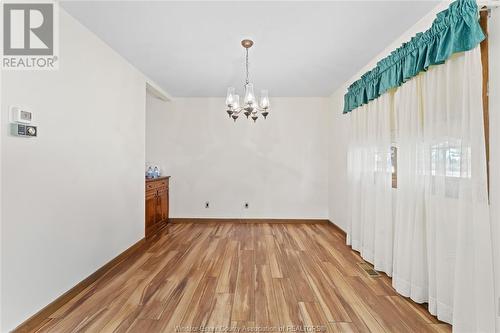 614 County Rd 8, Kingsville, ON - Indoor Photo Showing Other Room