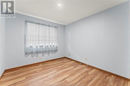 614 County Rd 8, Kingsville, ON - Indoor Photo Showing Other Room